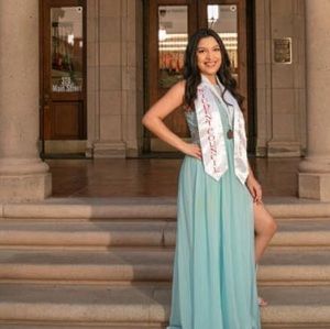 Meet your Posher, Sandy